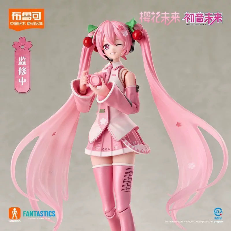 Blokees Sakura Hatsune Miku figure [Pre-order]