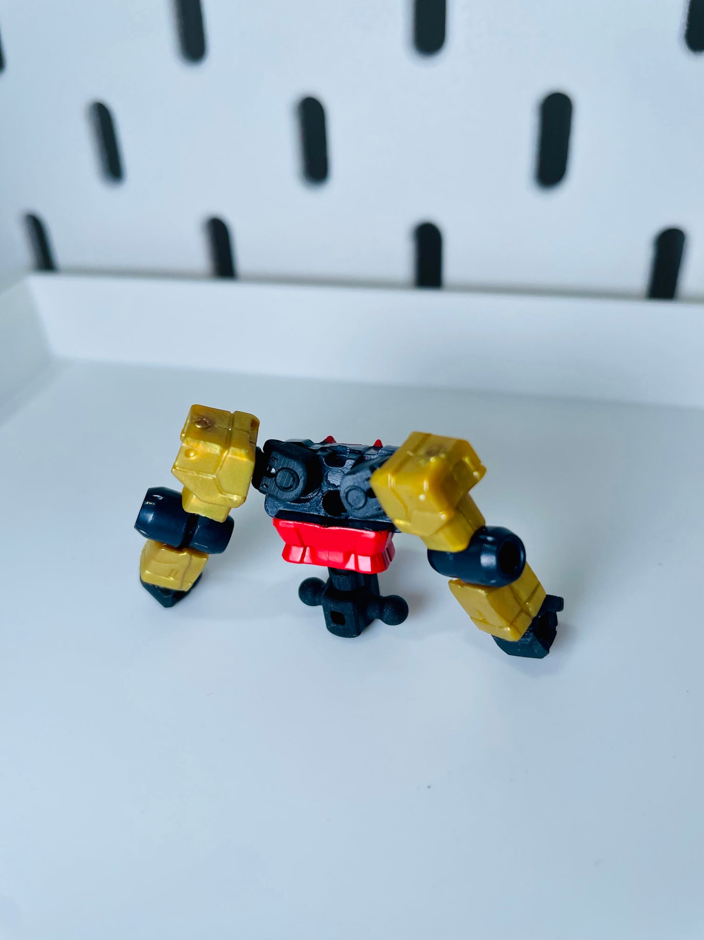 Mobile Suit Ensemble Custom Flexible Joints