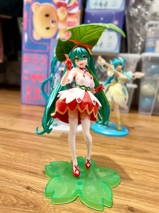 Hatsune Miku Figures Bundle