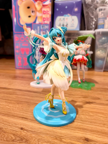 Hatsune Miku Figures Bundle