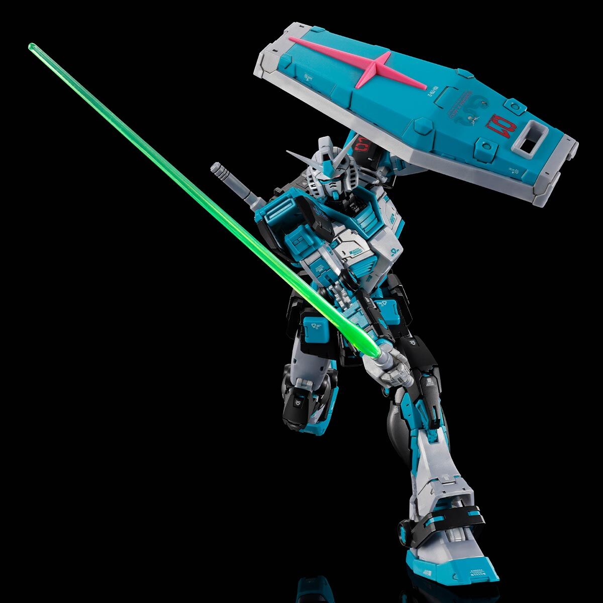 RG 1/144 RX-78-2 Gundam Ver.2.0 Hatsune Miku Ver.